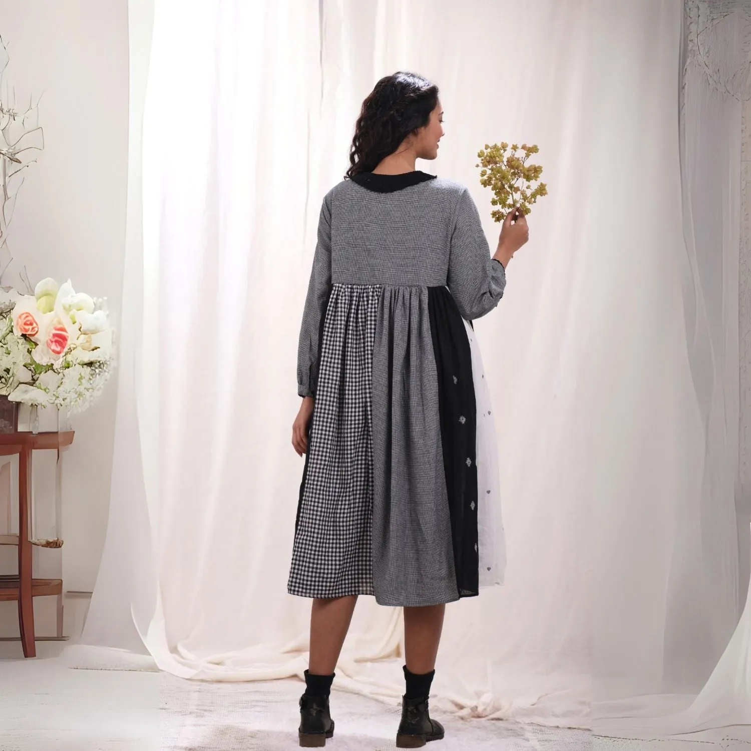 Peter Collar Dress | Relaxed Fit | Breathable Cotton Jamdani | White Black Grey