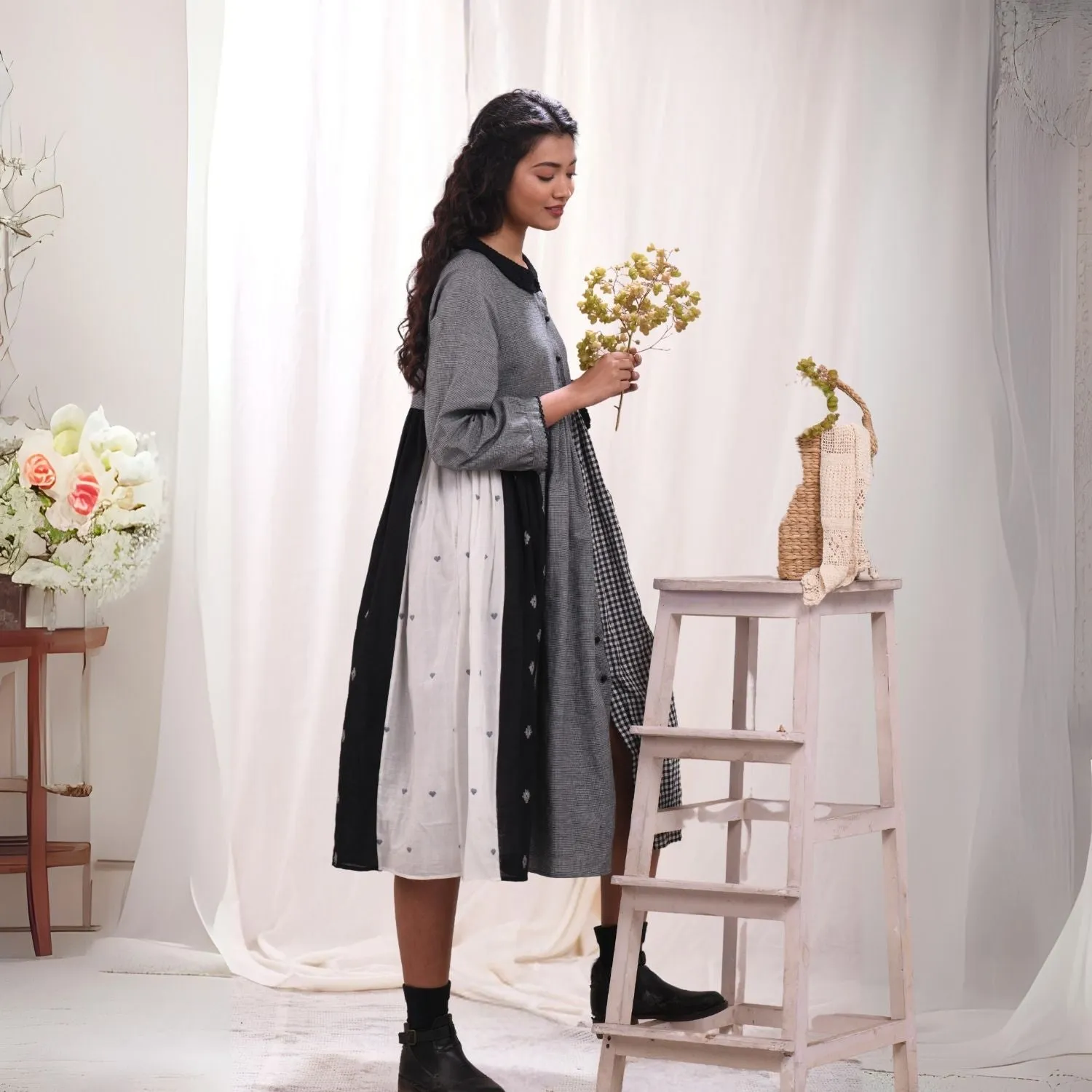 Peter Collar Dress | Relaxed Fit | Breathable Cotton Jamdani | White Black Grey