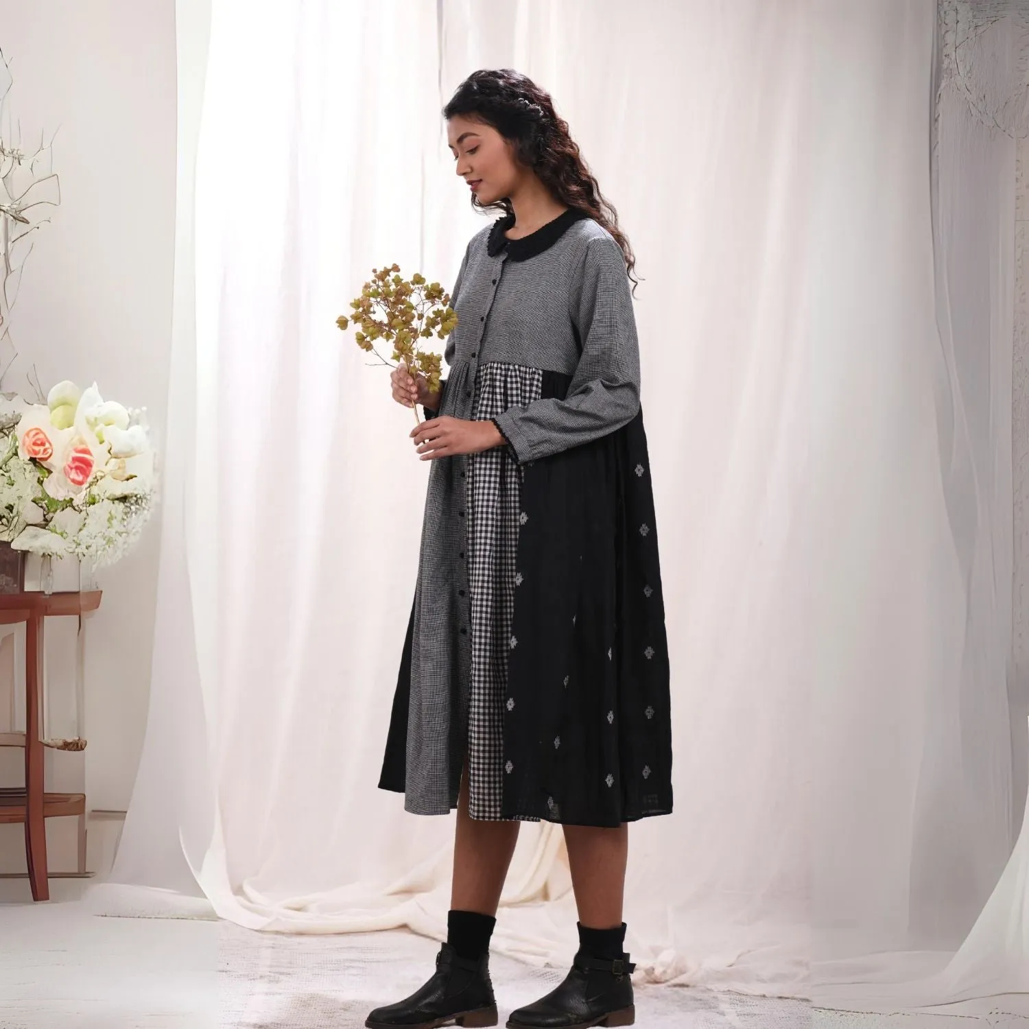 Peter Collar Dress | Relaxed Fit | Breathable Cotton Jamdani | White Black Grey